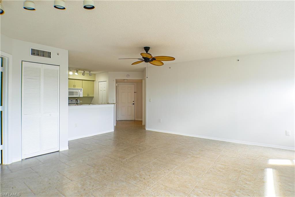 8861 Colonnades Ct W # 221 Property Photo 8