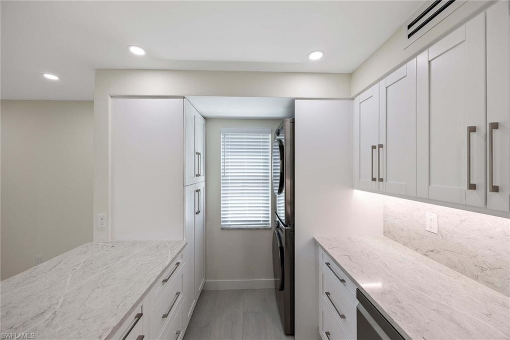 1155 Sandpiper St # F7 Property Photo 11