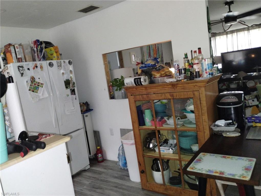 1906 Ibis Ln Property Photo 3