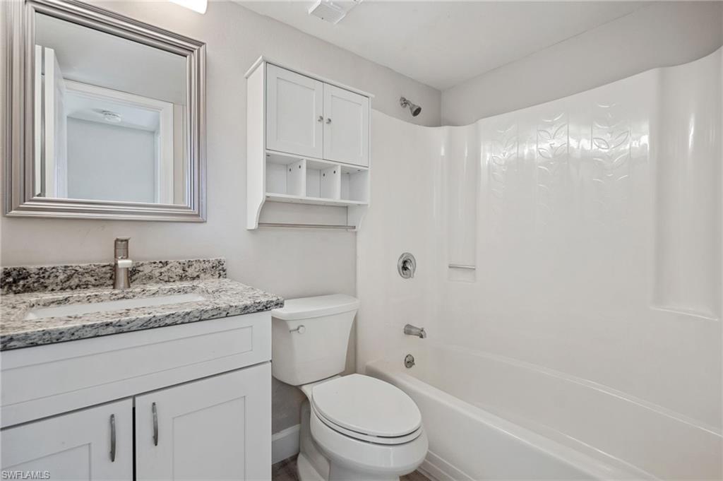 4198 27th Ct Sw 106 Property Photo 10