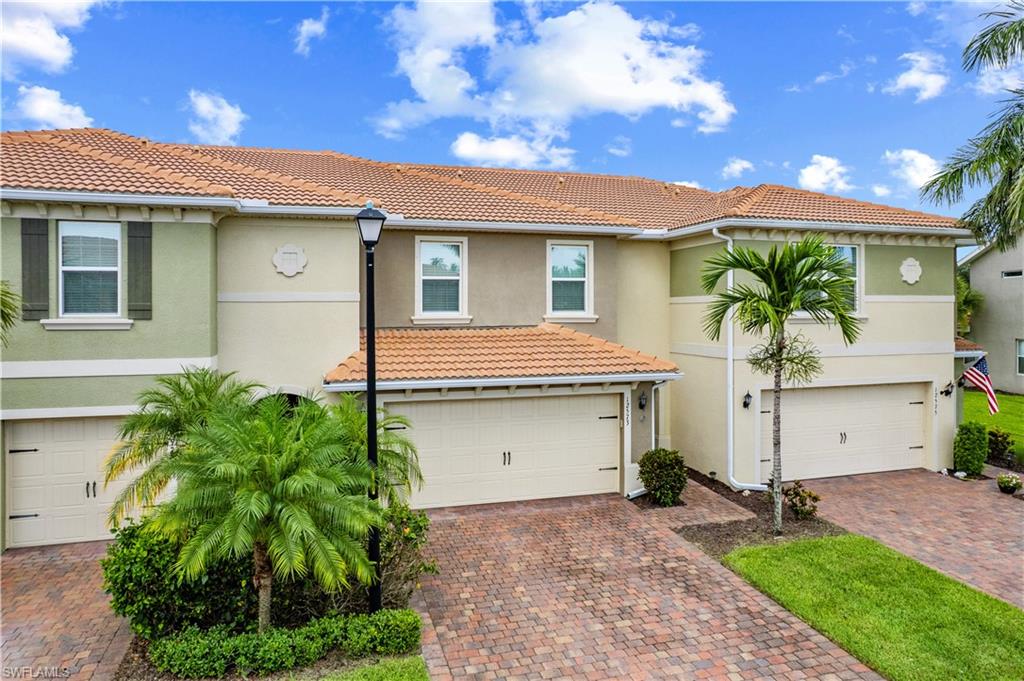 12573 Laurel Cove Dr Property Photo 1