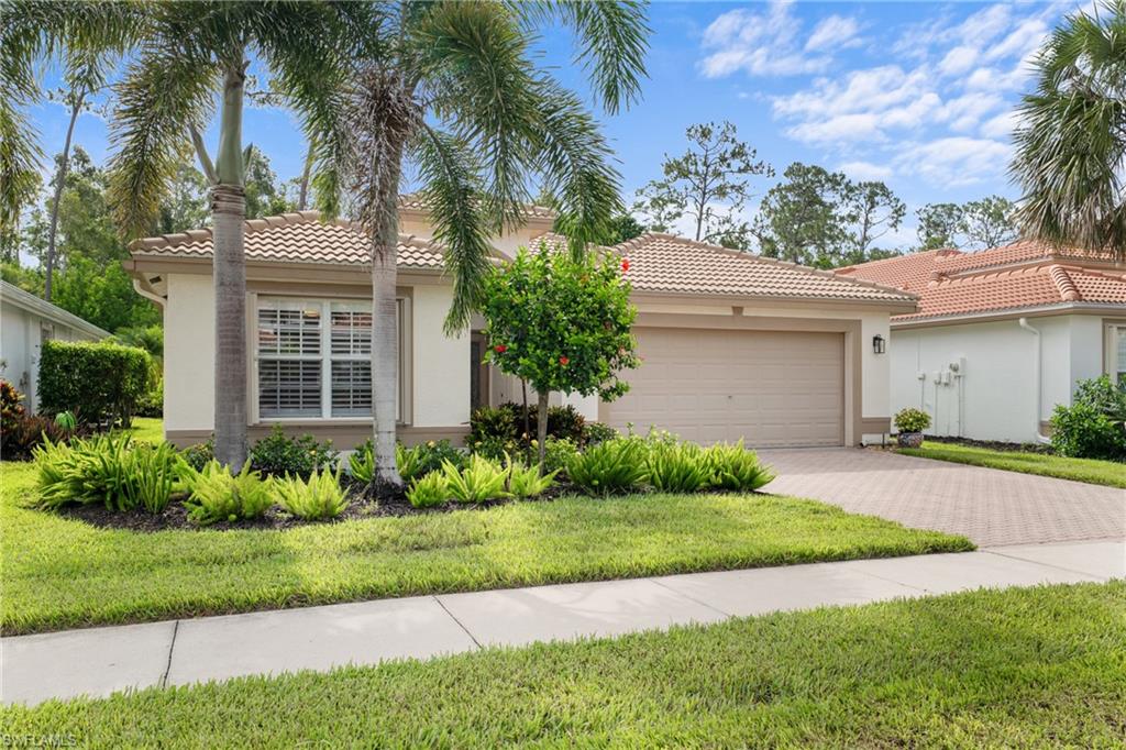 2434 Butterfly Palm Dr Property Photo 1