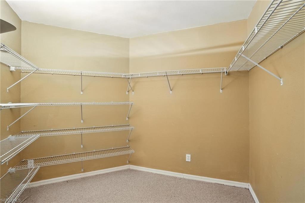10043 Winding River Rd Property Photo 24
