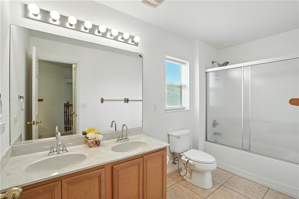 10043 Winding River Rd Property Photo 27