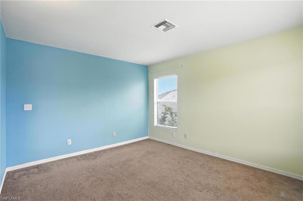10043 Winding River Rd Property Photo 32
