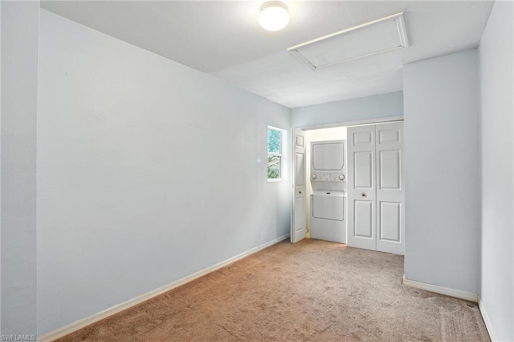 10043 Winding River Rd Property Photo 35