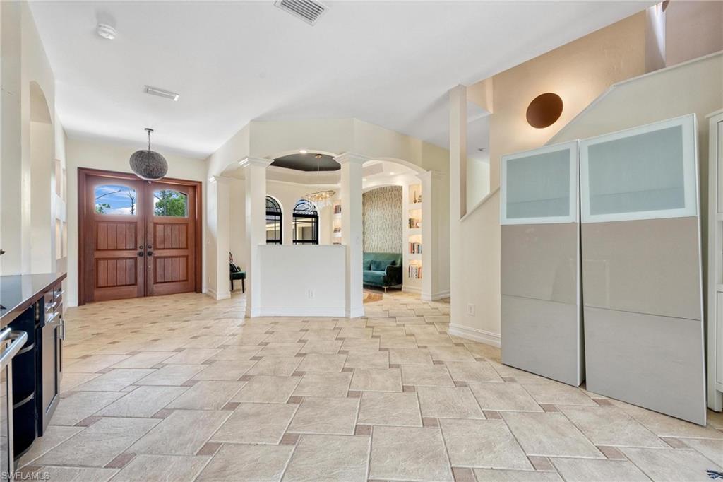 3917 La Vida Way Property Photo 12