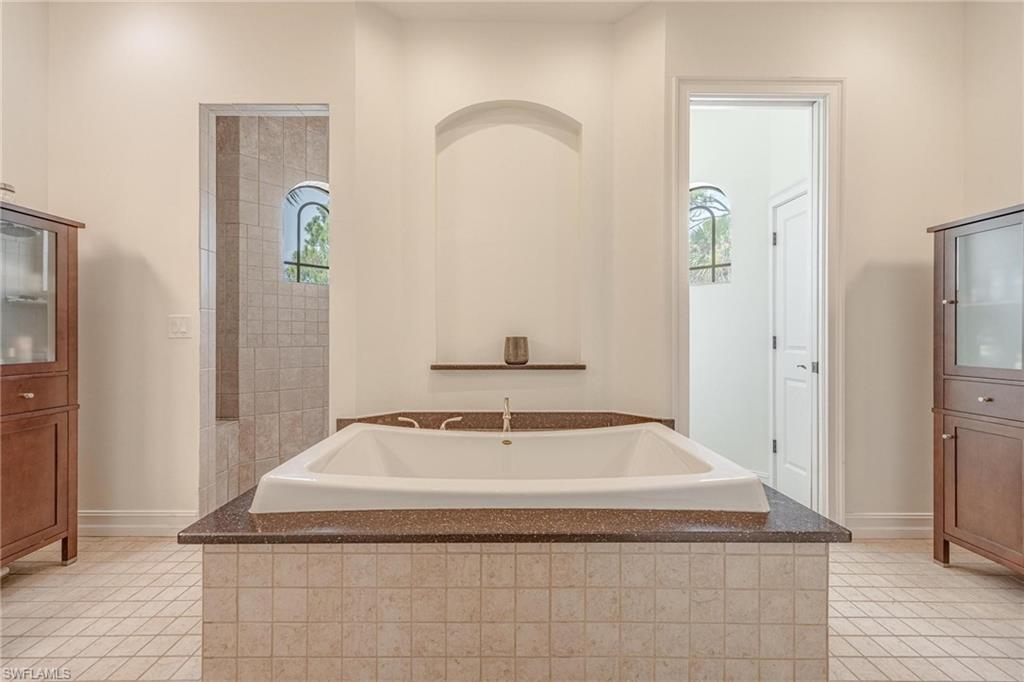 3917 La Vida Way Property Photo 21
