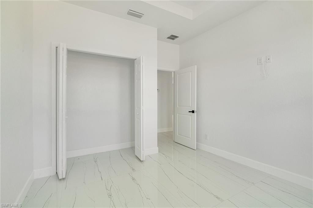 4725/4727 27th St Sw Property Photo 12
