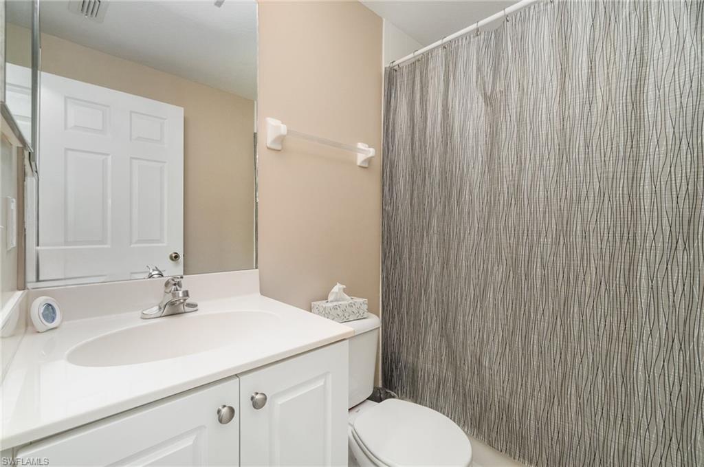 9025 Colby Dr # 2121 Property Photo 12