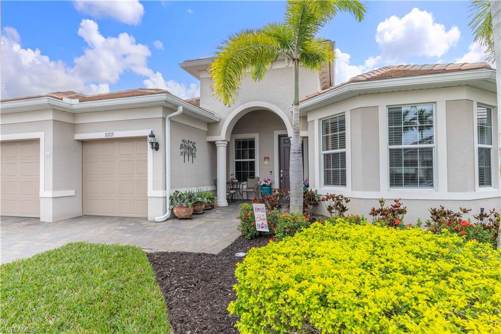10525 Tidewater Key Blvd Property Photo 2