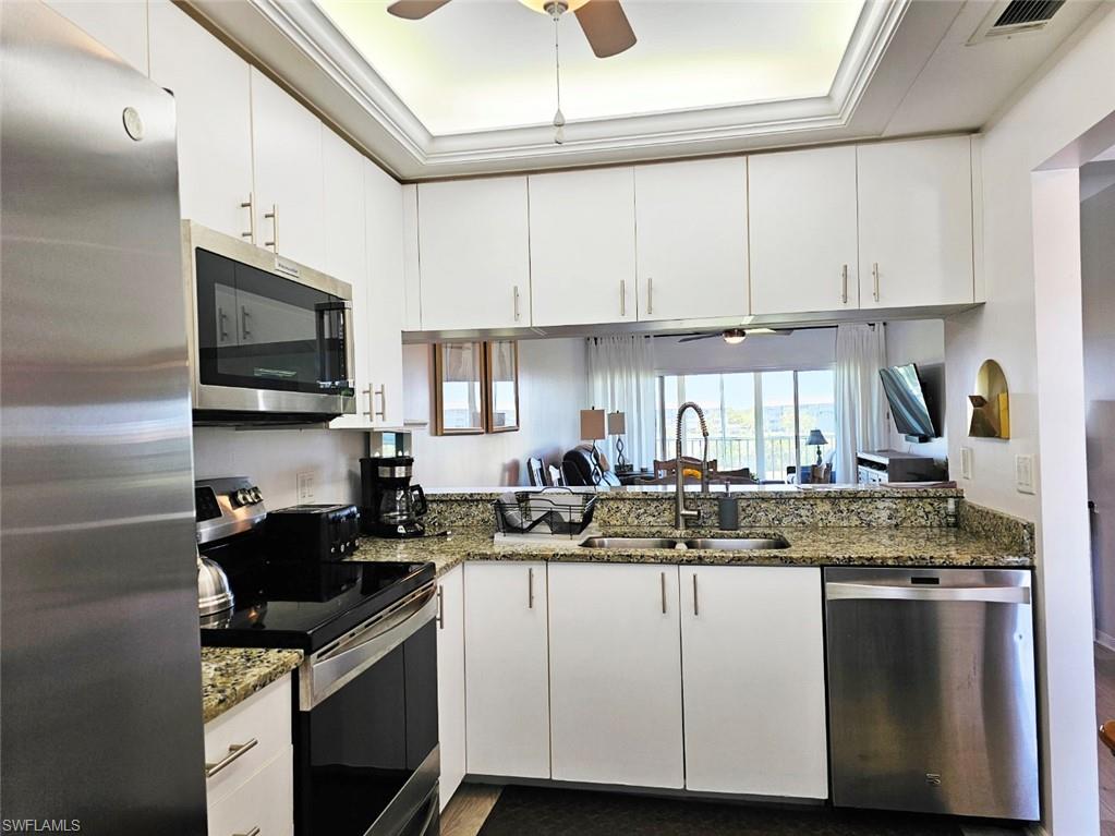 14811 Hole In One Cir # 307 Property Photo 6