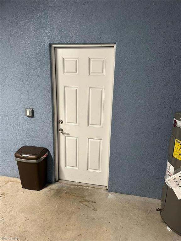 156 Pullman St Property Photo 2