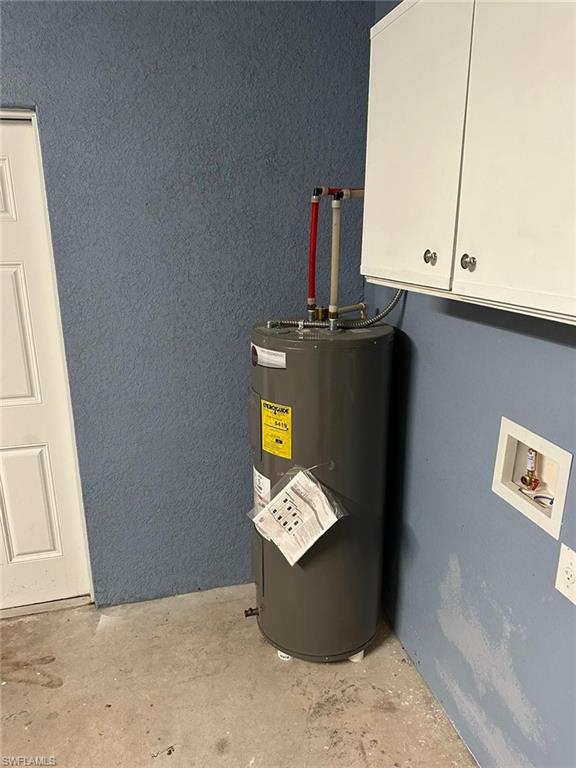 156 Pullman St Property Photo 4