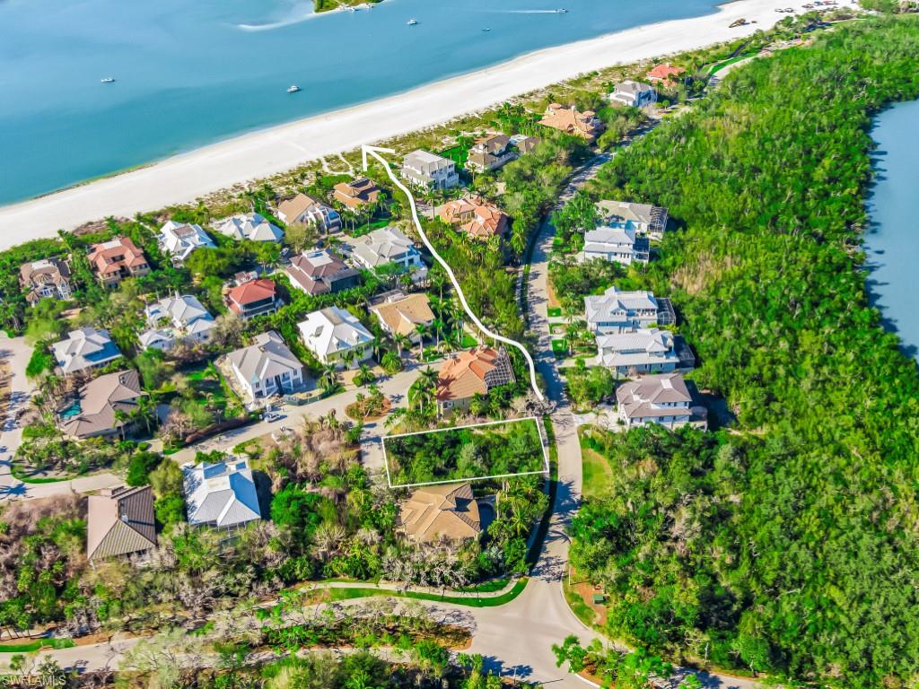 950 Sea Oats Ct Property Photo 2