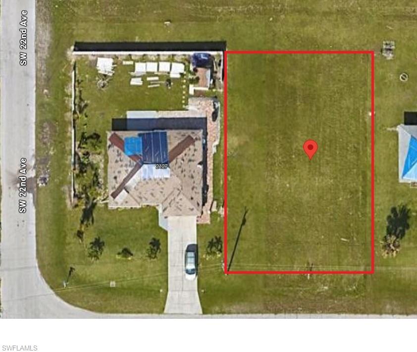 2123 SW Embers TER Property Photo 1