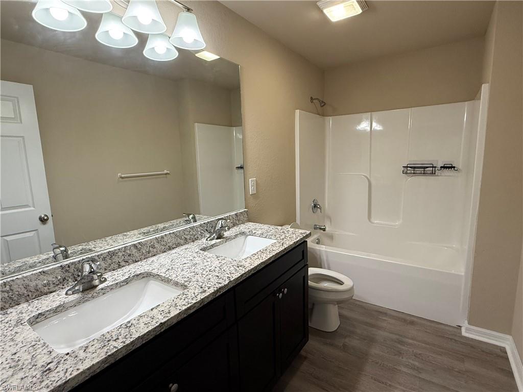 2915 Nw 6th Pl Property Photo 5