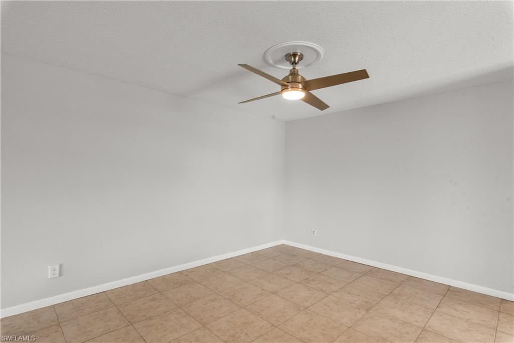 304 Tudor Dr # 4 Property Photo 22