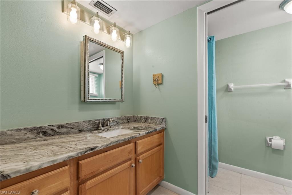 304 Tudor Dr # 4 Property Photo 30