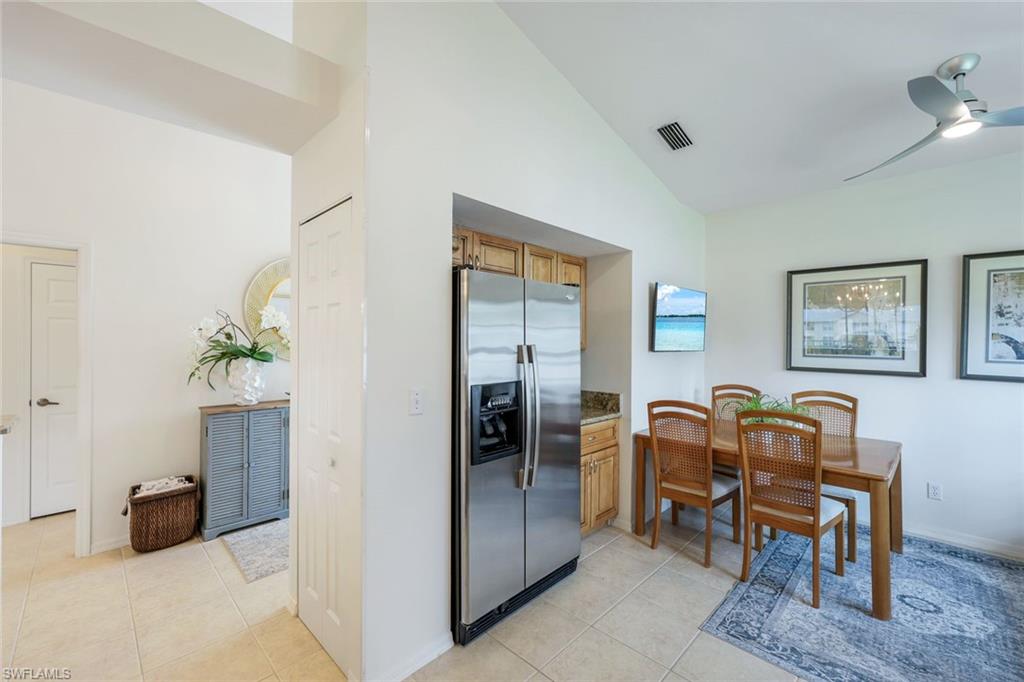 437 Wiggins Lake Ct # 201 Property Photo 10
