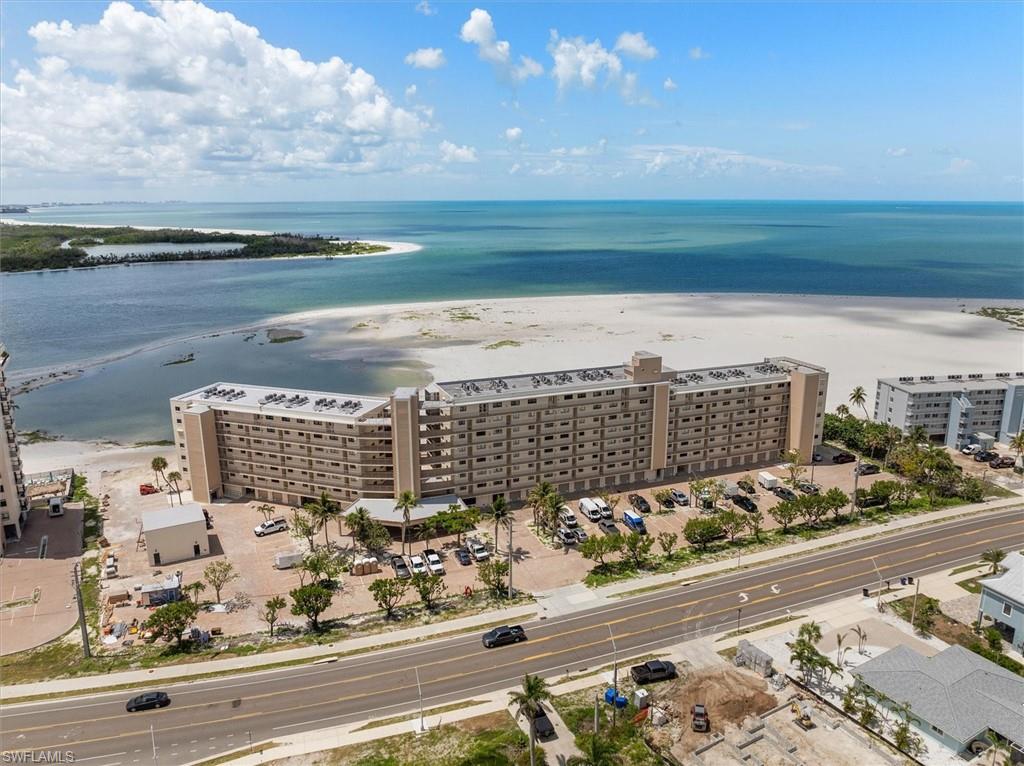 8350 Estero Blvd # 235 Property Photo 4