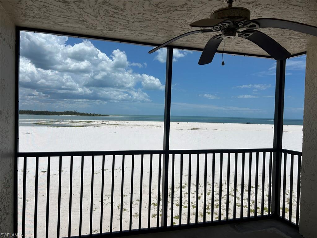 8350 Estero Blvd # 235 Property Photo 6