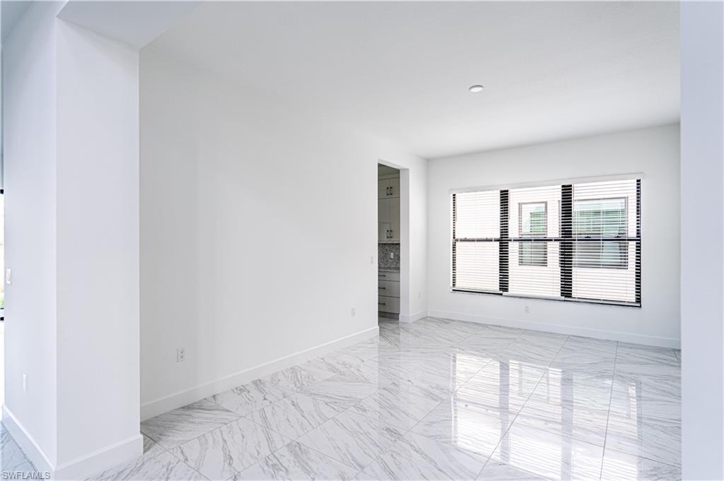 20123 Camellia Crosse Ln Property Photo 7