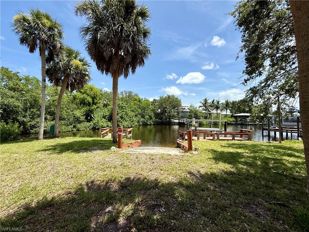 4754 Spring Creek DR Property Photo 1