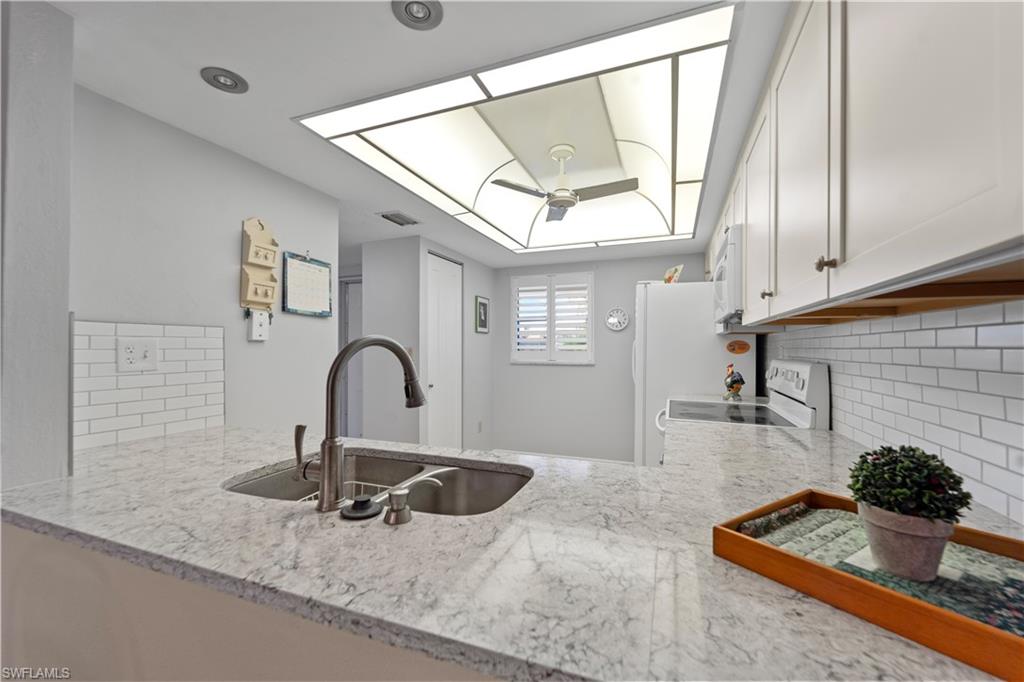 5487 Peppertree Dr # 5 Property Photo 7