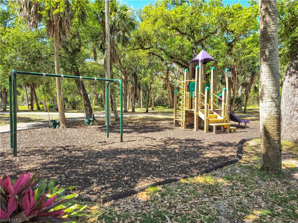17240 Cape Horn Blvd Property Photo 8