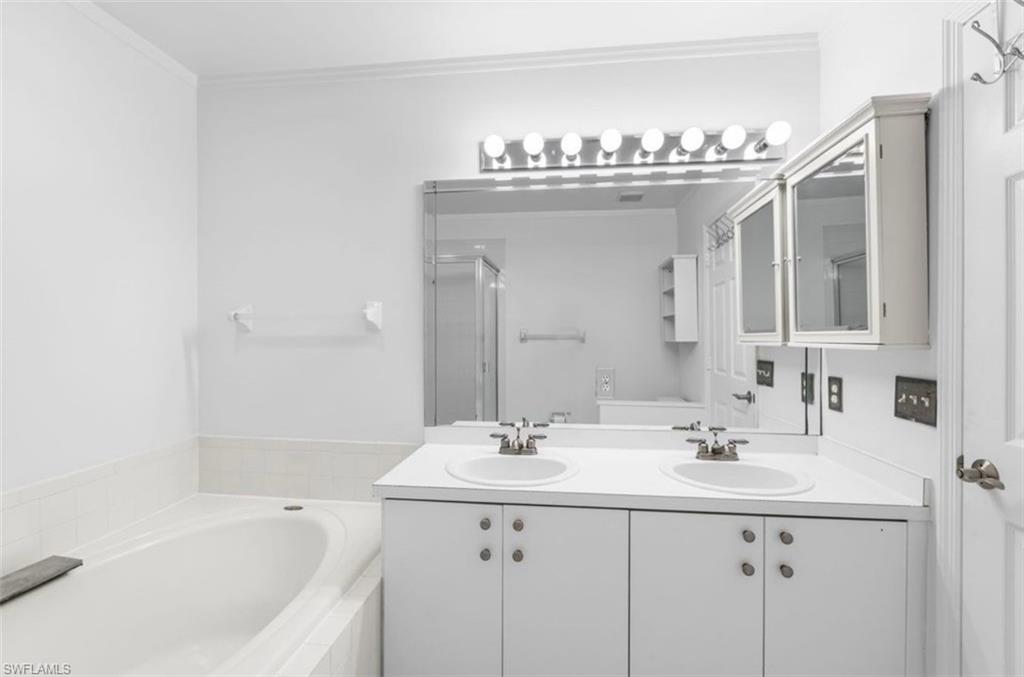3730 Fieldstone Blvd # 8 Property Photo 12