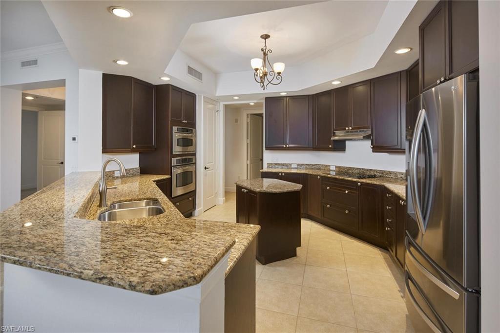 24011 Via Castella Dr 2402 Property Photo 8