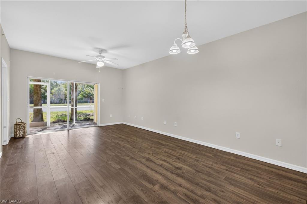 950 Hancock Creek South Blvd # 115 Property Photo 4