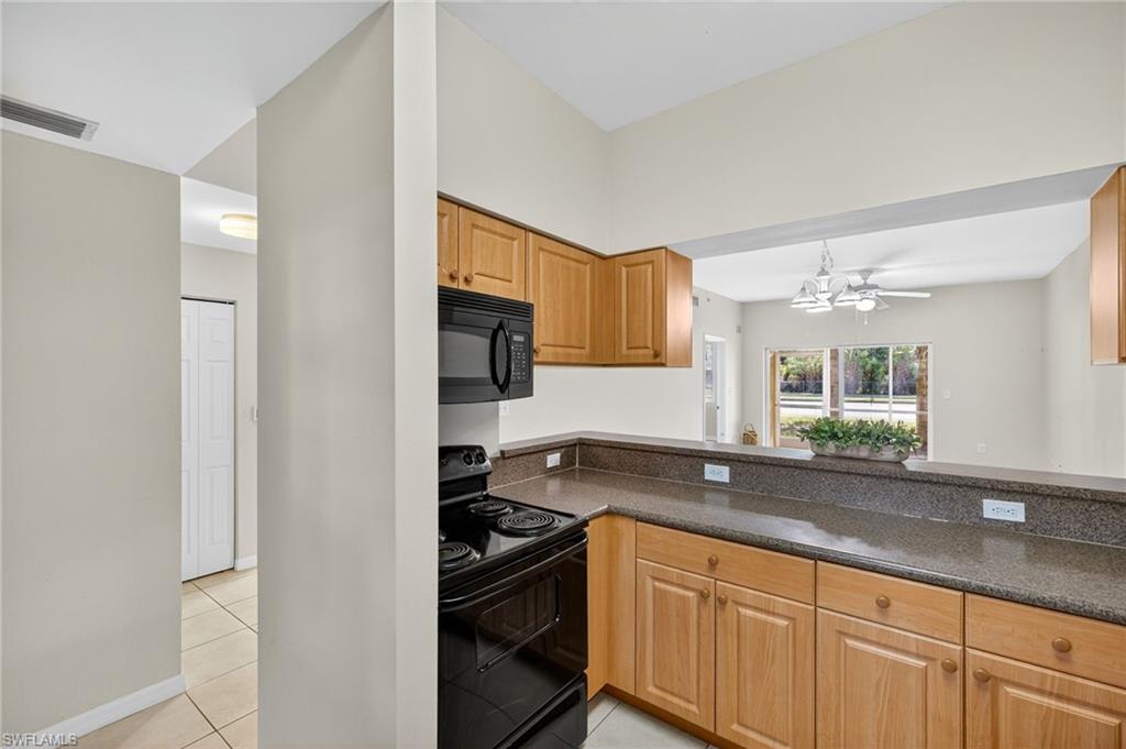 950 Hancock Creek South Blvd # 115 Property Photo 8