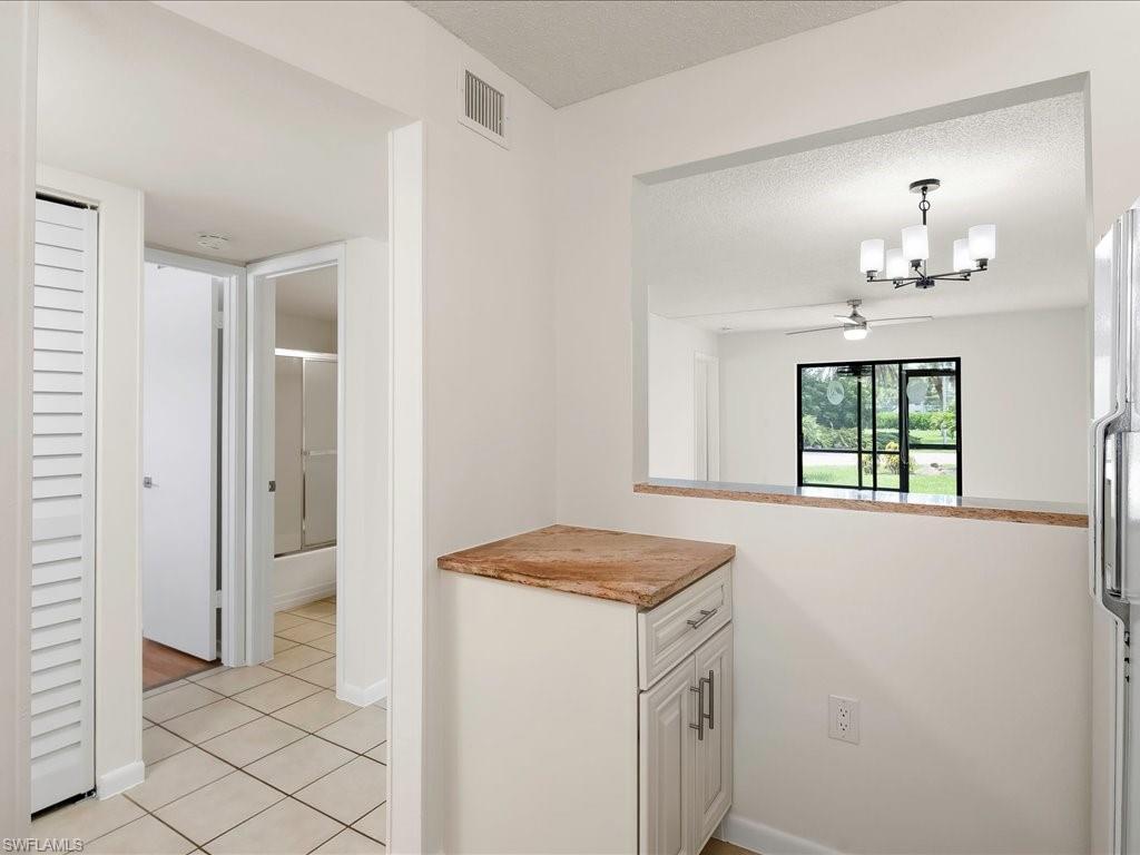 4178 27th Ct Sw # 101 Property Photo 4