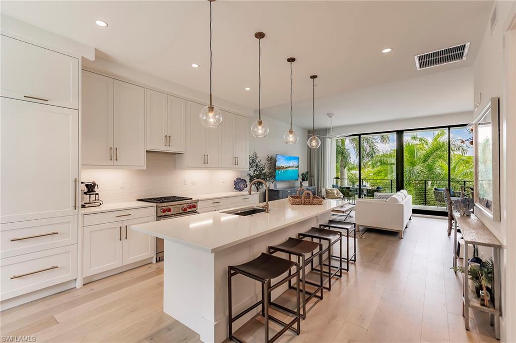 850 Central AVE # 203