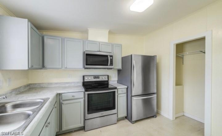 16010 Siesta Dr Property Photo 1