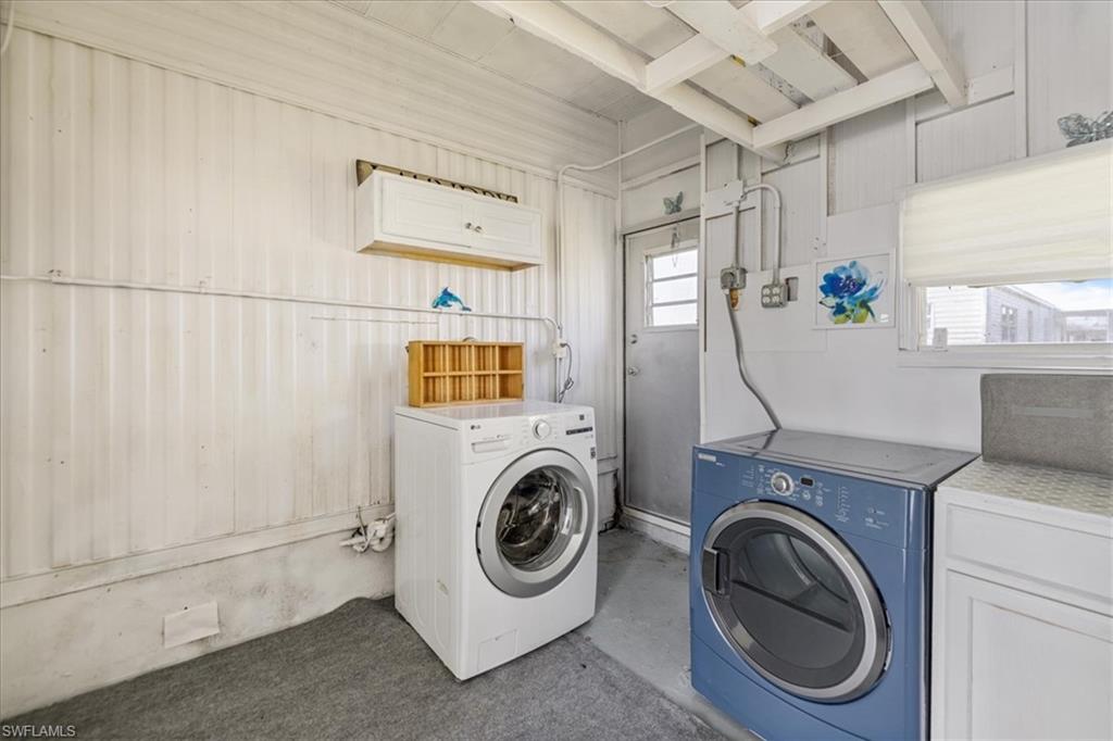 952 Days Ln Property Photo 22