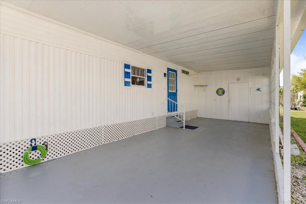 952 Days Ln Property Photo 23