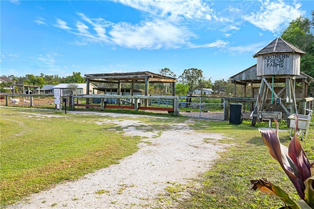 8500 Penzance Blvd Property Photo 36