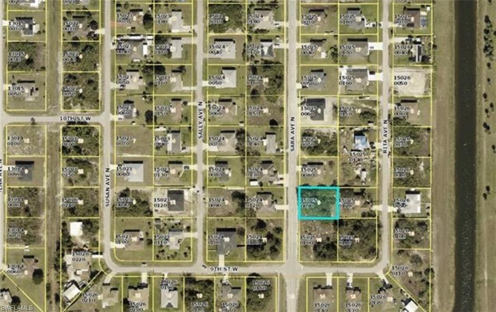 902 Sara Ave N Property Photo 1