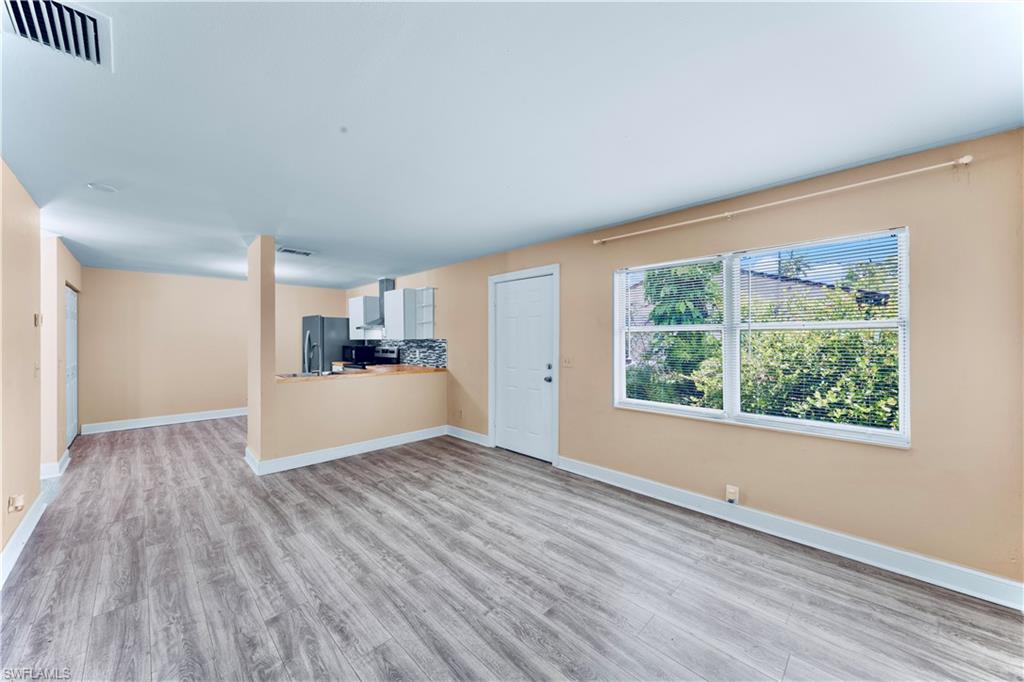210 Charlotte Ave Property Photo 12