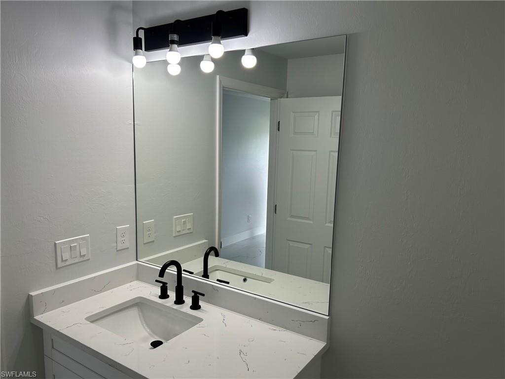 5117 30th St Sw # 5117 Property Photo 9