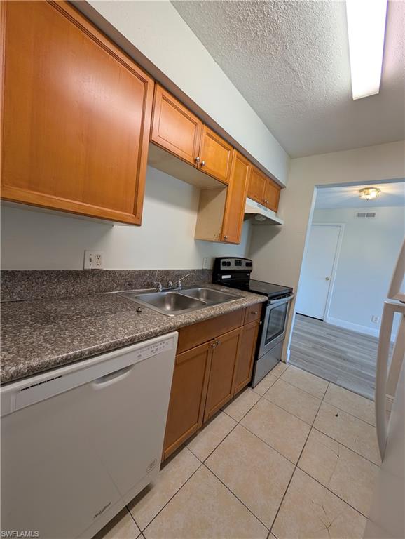 2855 Winkler Ave # 116 Property Photo 6