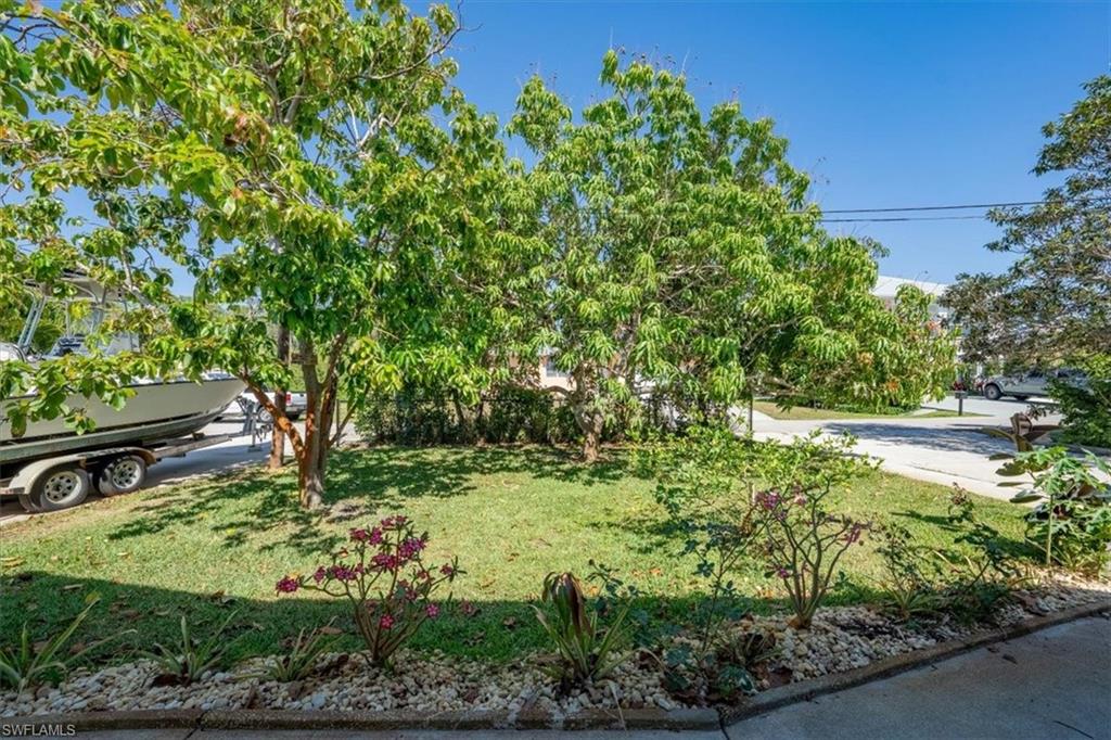 27301-27305 Johnson St Property Photo 26