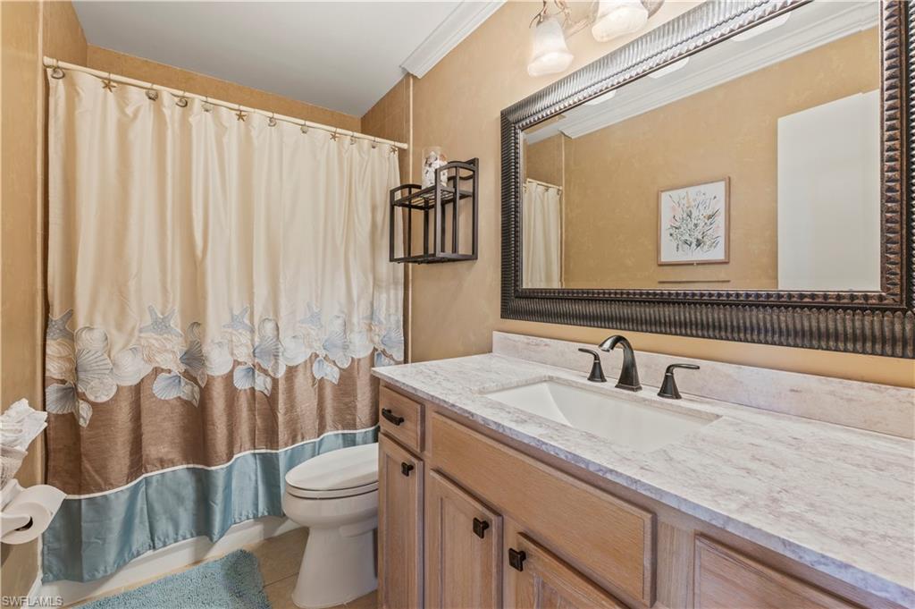 2500 Gulf Shore Blvd N N4 Property Photo 4