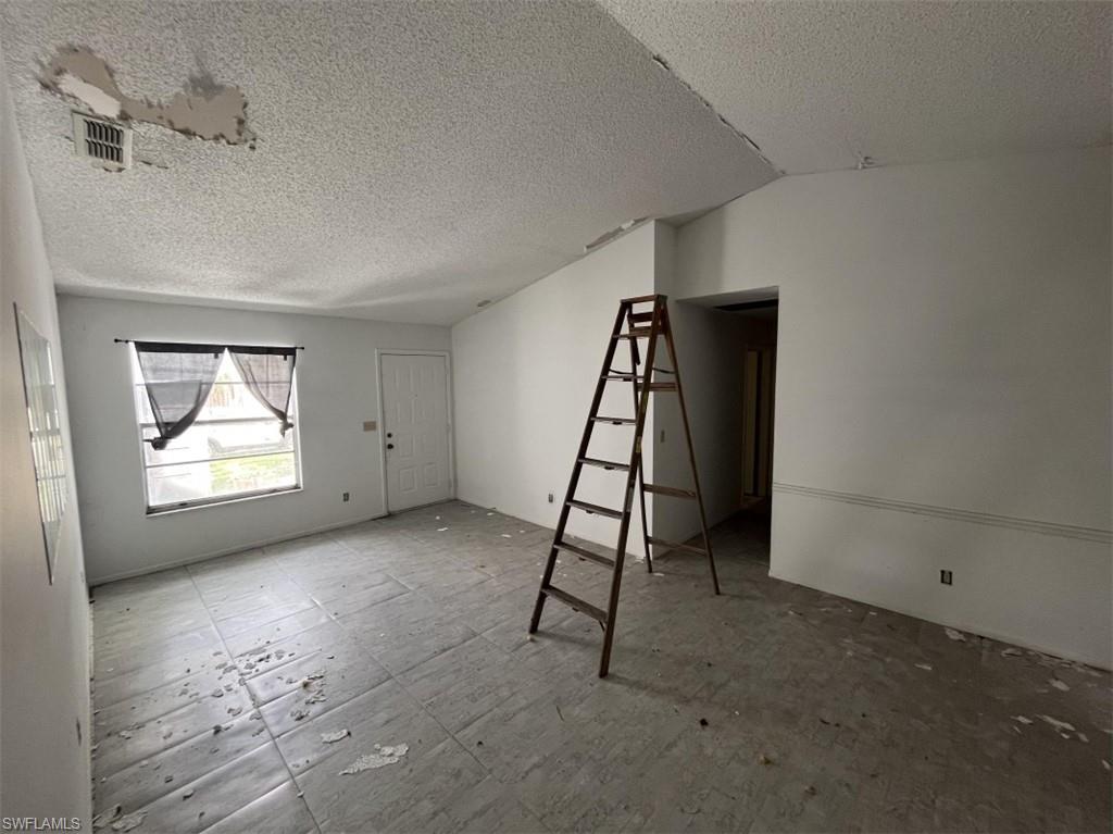 15736 Coral Vine Ln Property Photo 10