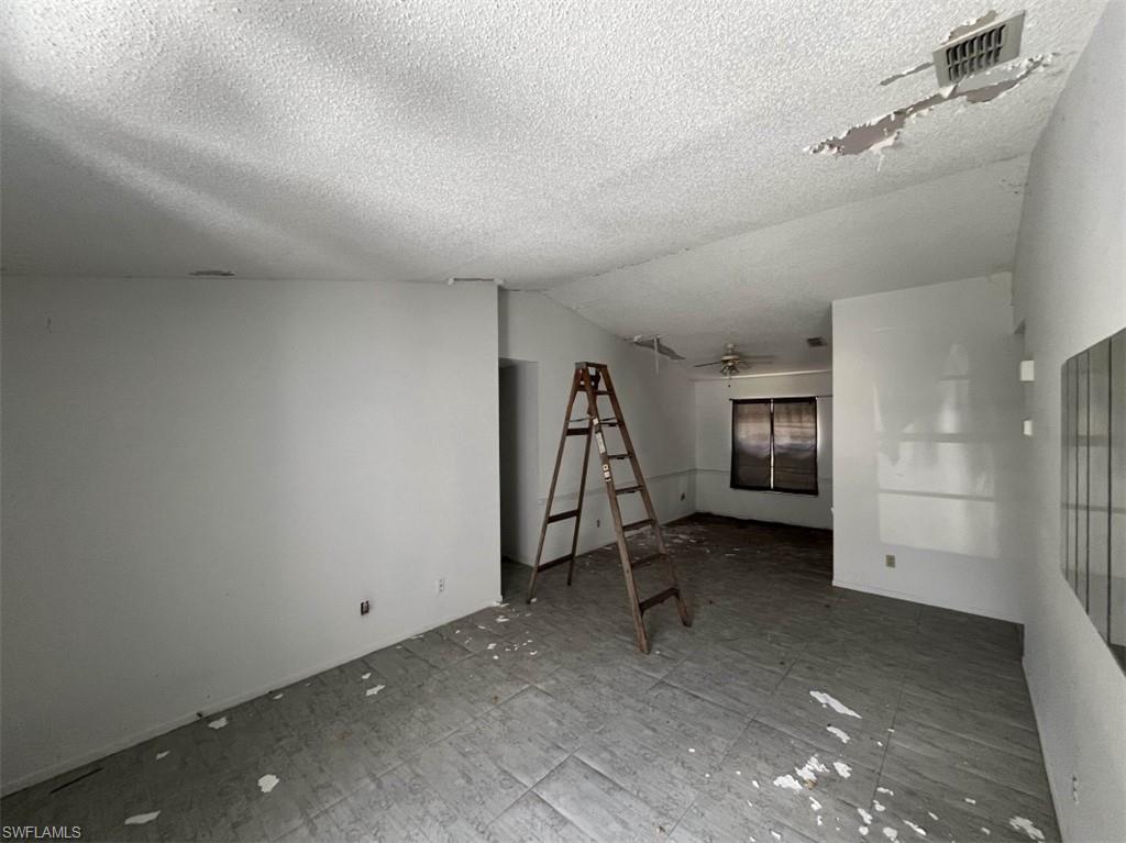 15736 Coral Vine Ln Property Photo 11