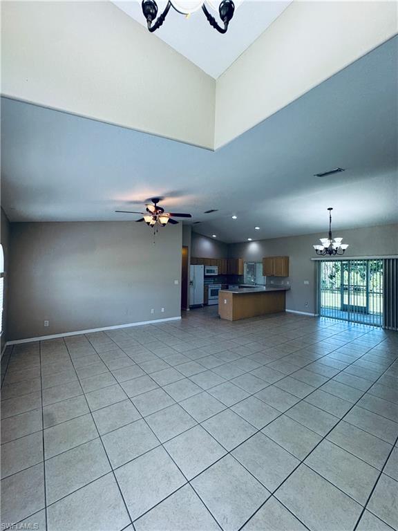 161 Se 1st Pl Property Photo 7