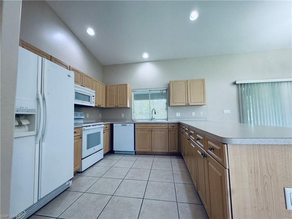 161 Se 1st Pl Property Photo 11